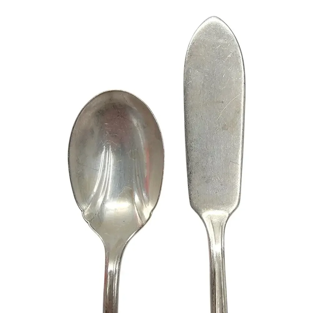1847 Rogers Bros Eternally Yours Silverplate Teaspoon Flat Butter Knife Set
